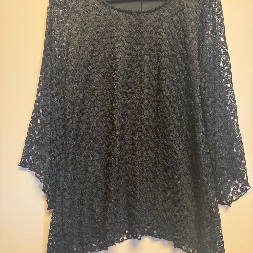 Brittany Black Asymmetrical Relaxed‎ Blouse